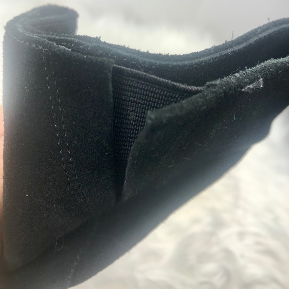 BAKERS Torri Black Suede Bootie, Size 9B, EUC - Picture 8 of 8